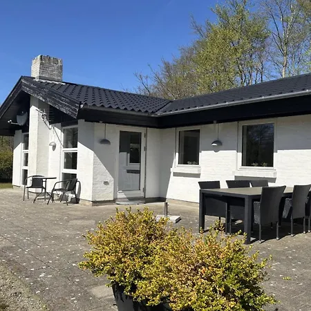 Gildo - 30km From The Sea By Interhome Feriehus *